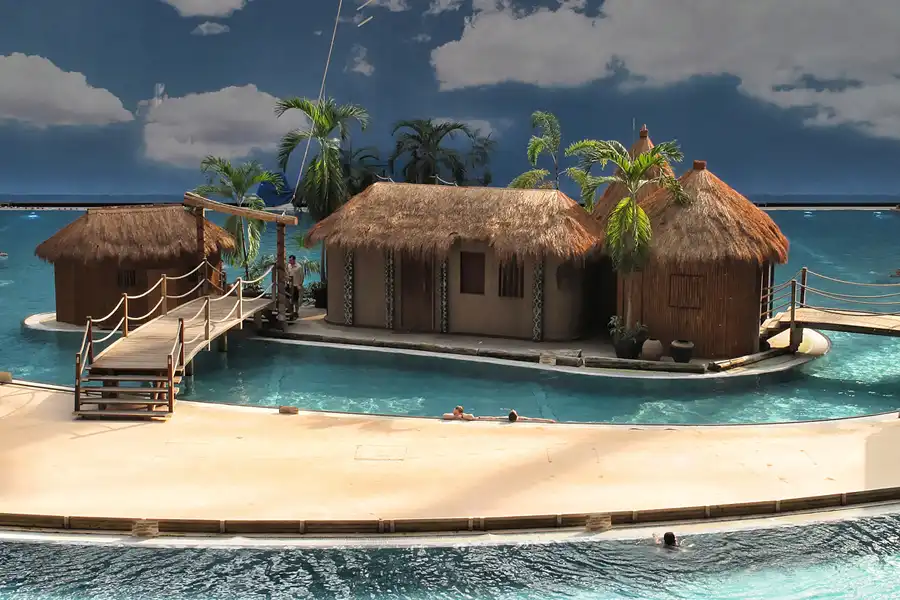 035 | 2014 | Brand | Tropical Islands | © carsten riede fotografie