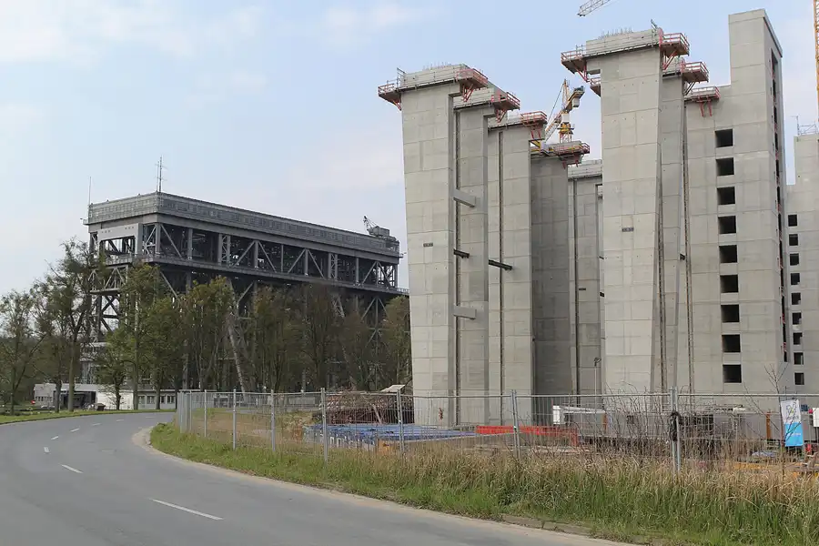 056 | 2014 | Niederfinow | Schiffshebewerk | © carsten riede fotografie