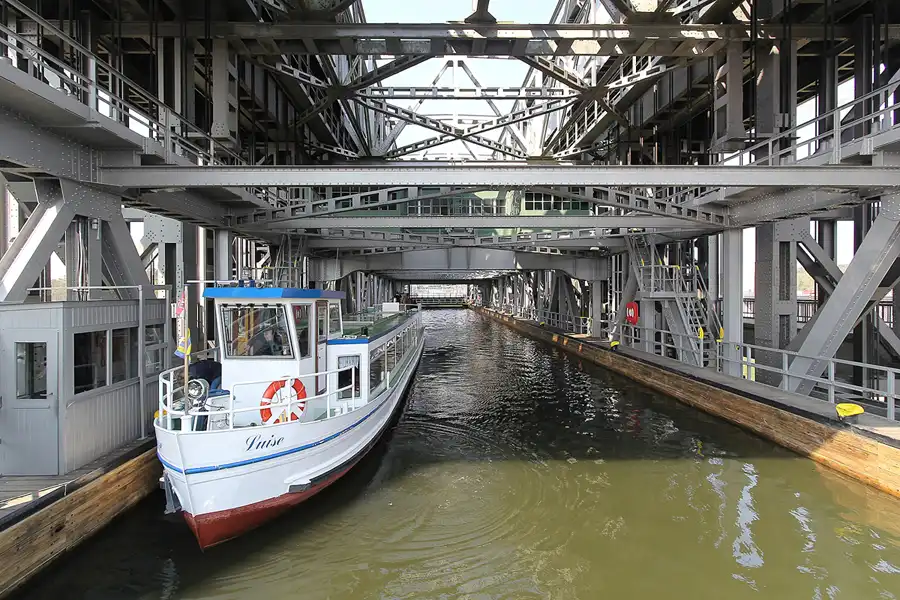 065 | 2014 | Niederfinow | Schiffshebewerk | © carsten riede fotografie