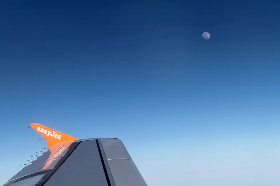 105 | 2014 | Flug Berlin – Barcelona | © carsten riede fotografie