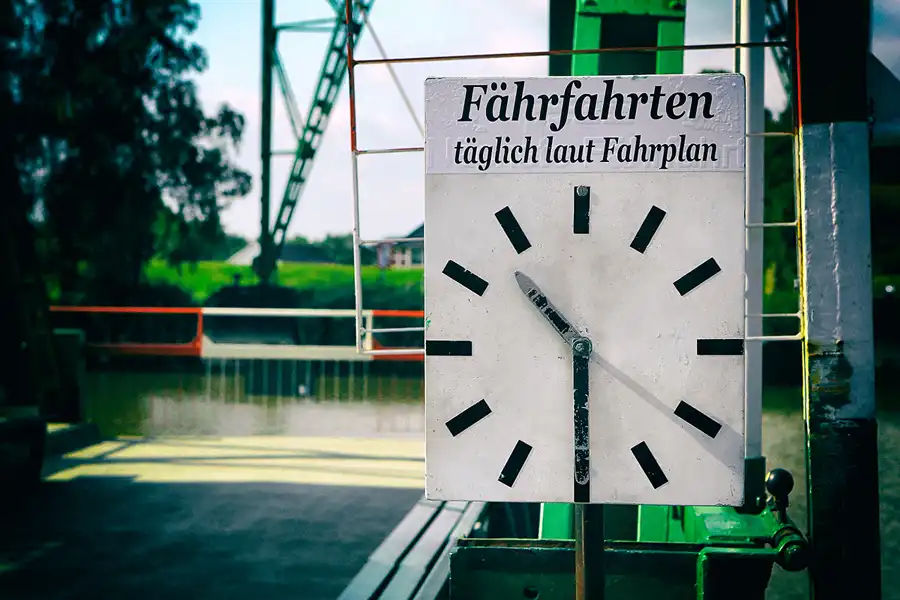 179 | 2014 | Osten-Hemmoor | Schwebefähre | © carsten riede fotografie