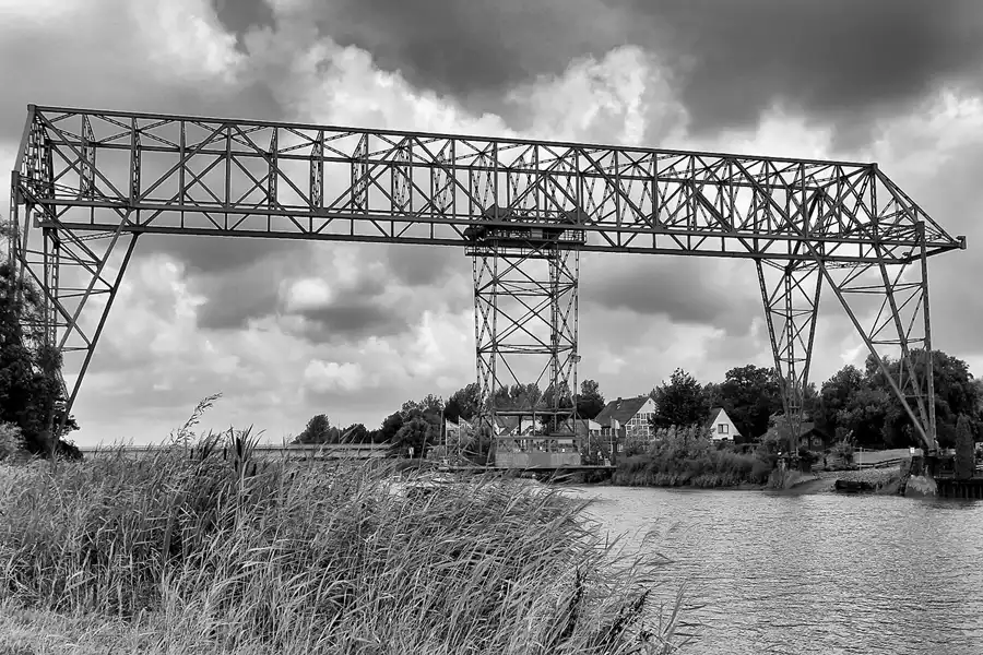 182 | 2014 | Osten-Hemmoor | Schwebefähre | © carsten riede fotografie
