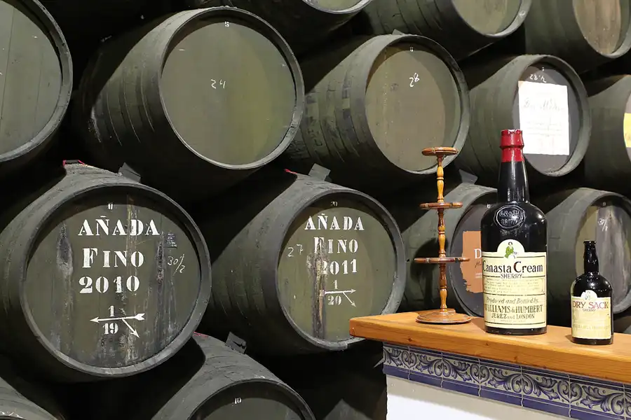 068 | 2014 | Jerez De La Frontera | Bodegas Williams and Humbert | © carsten riede fotografie