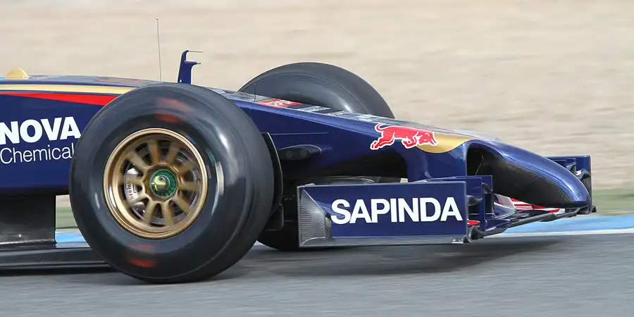 135 | 2014 | Jerez De La Frontera | Toro Rosso-Renault STR9 | Jean-Eric Vergne | © carsten riede fotografie