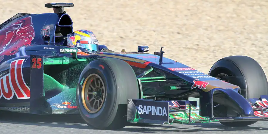 144 | 2014 | Jerez De La Frontera | Toro Rosso-Renault STR9 | Jean-Eric Vergne | © carsten riede fotografie