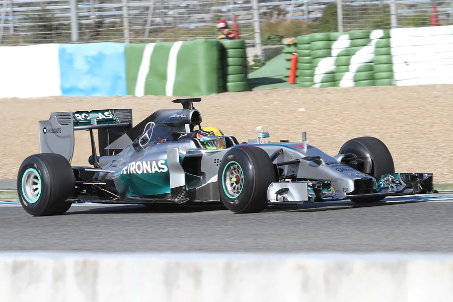 087 | 2014 | Jerez De La Frontera | Mercedes Benz W05 | Lewis Hamilton | © carsten riede fotografie