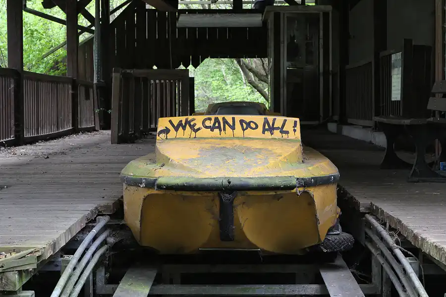 040 | 2014 | Berlin | Spreepark | © carsten riede fotografie