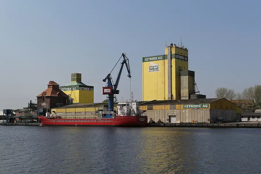 017 | 2014 | Rendsburg | Nord-Ostsee-Kanal | © carsten riede fotografie