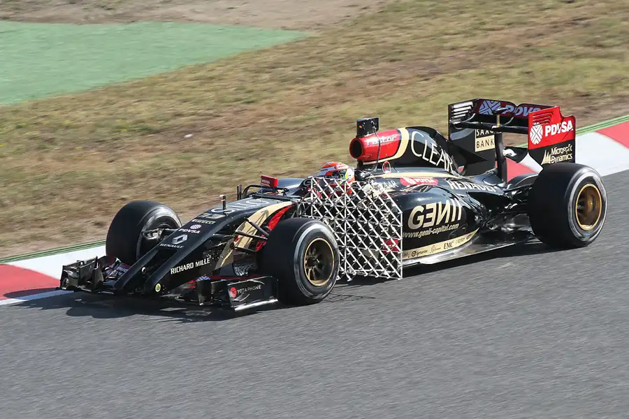 053 | 2014 | Barcelona | Lotus-Renault E22 | Pastor Maldonado | © carsten riede fotografie