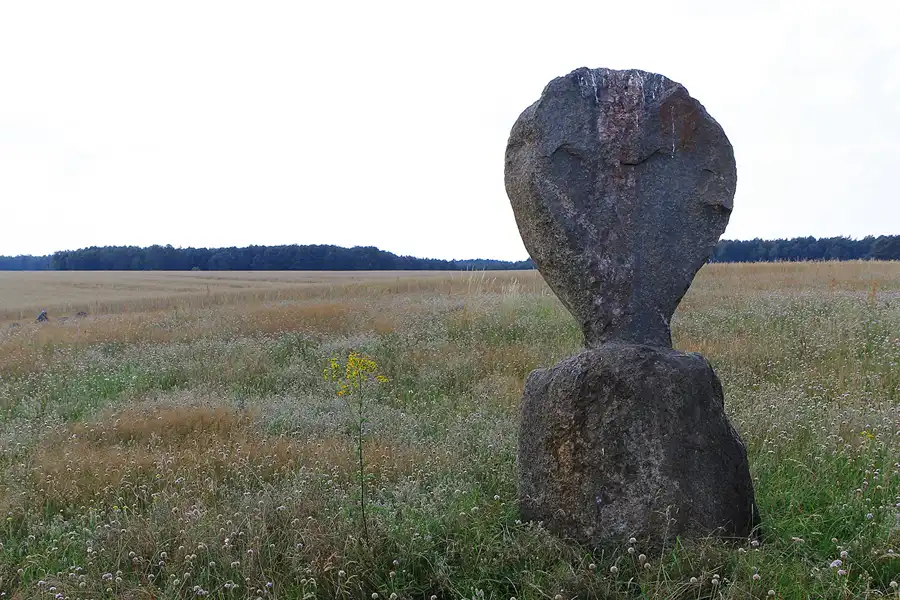 017 | 2014 | Henzendorf | Findlingspark | © carsten riede fotografie