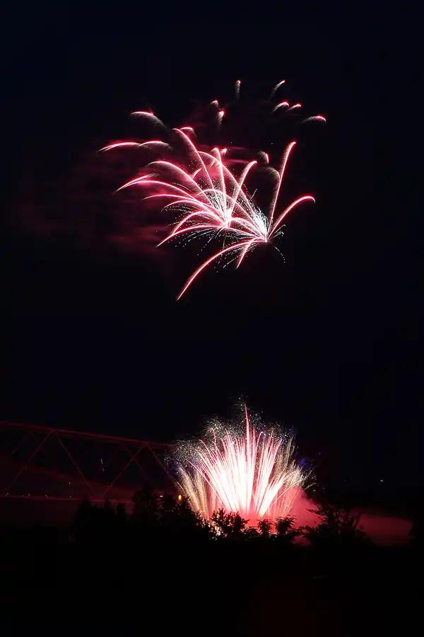 006 | 2014 | Lichterfeld | Pyrogames – Duell der Feuerwerker | © carsten riede fotografie