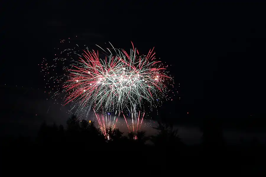 025 | 2014 | Lichterfeld | Pyrogames – Duell der Feuerwerker | © carsten riede fotografie