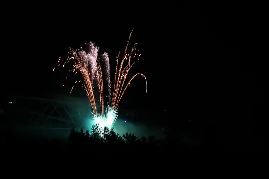 075 | 2014 | Lichterfeld | Pyrogames – Duell der Feuerwerker | © carsten riede fotografie