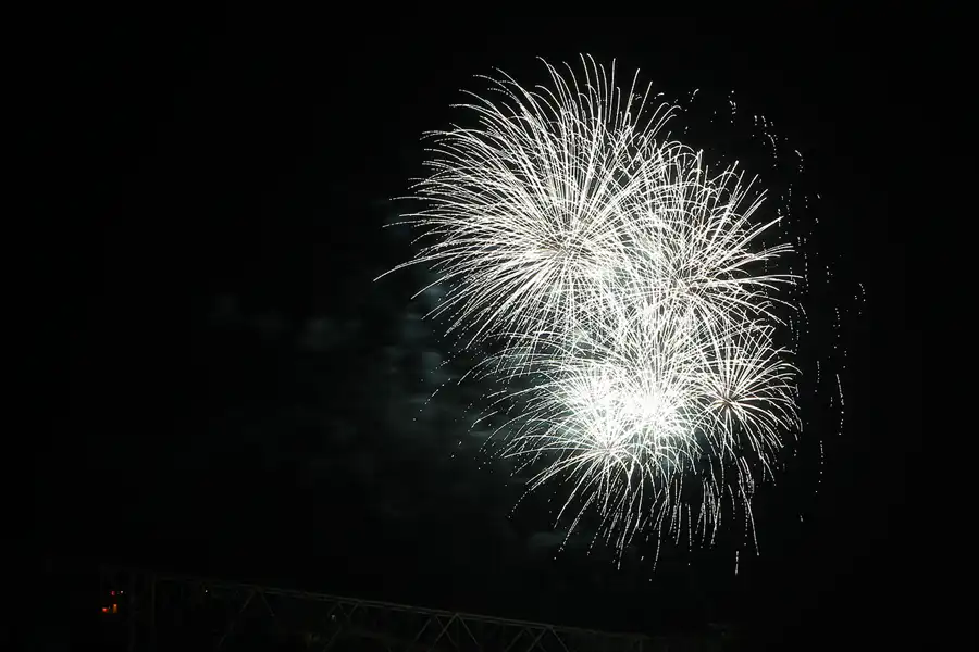 097 | 2014 | Lichterfeld | Pyrogames – Duell der Feuerwerker | © carsten riede fotografie