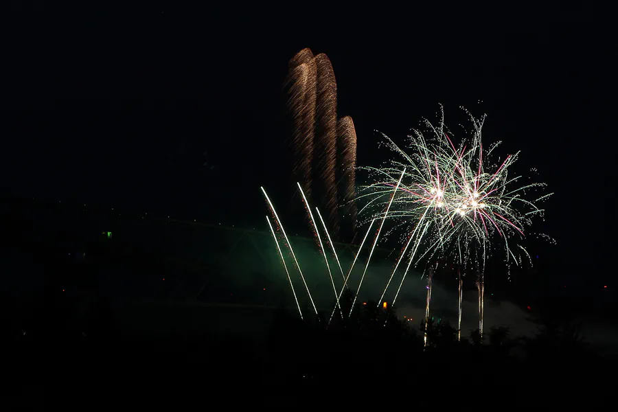 002 | 2014 | Lichterfeld | Pyrogames – Duell der Feuerwerker | © carsten riede fotografie