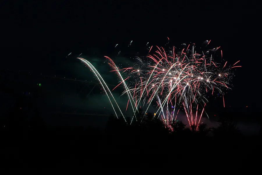 004 | 2014 | Lichterfeld | Pyrogames – Duell der Feuerwerker | © carsten riede fotografie