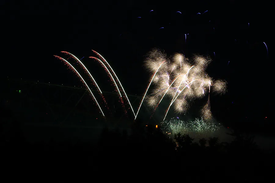 007 | 2014 | Lichterfeld | Pyrogames – Duell der Feuerwerker | © carsten riede fotografie