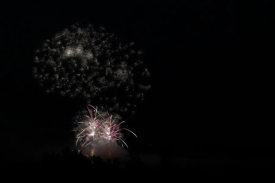 031 | 2014 | Lichterfeld | Pyrogames – Duell der Feuerwerker | © carsten riede fotografie