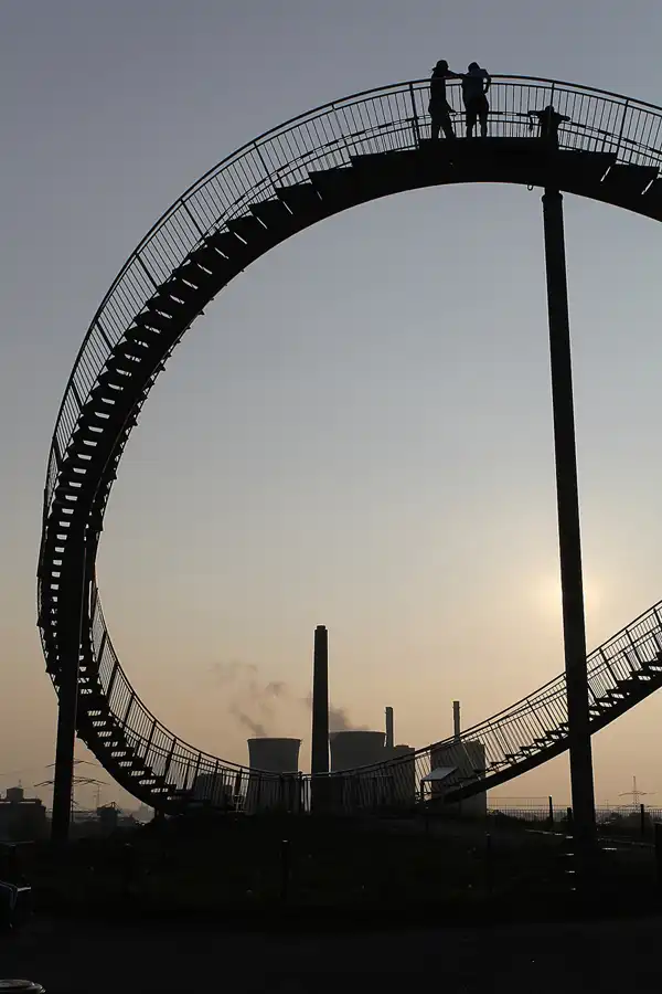 211 | 2014 | Duisburg | Tiger and Turtle – Magic Mountain | © carsten riede fotografie