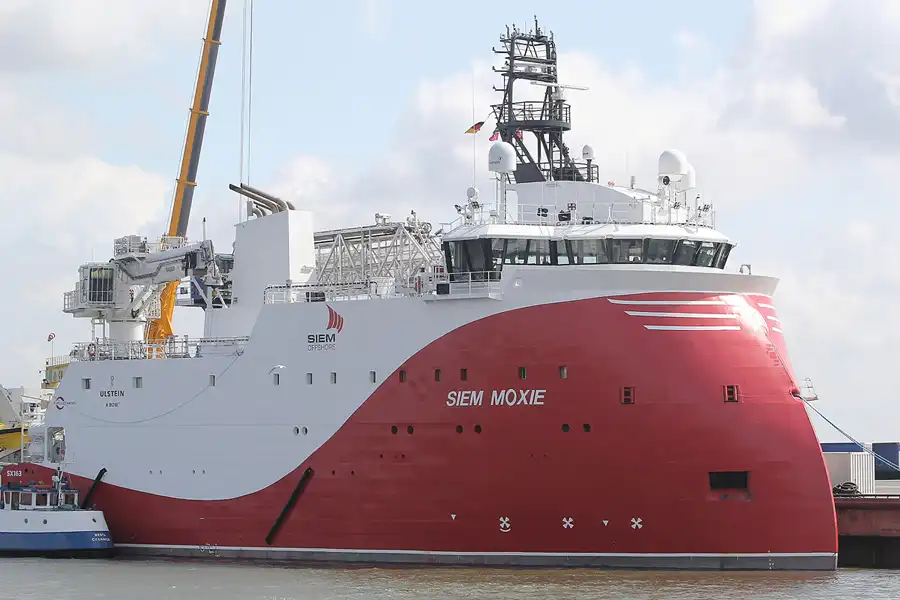 048 | 2014 | Cuxhaven | © carsten riede fotografie