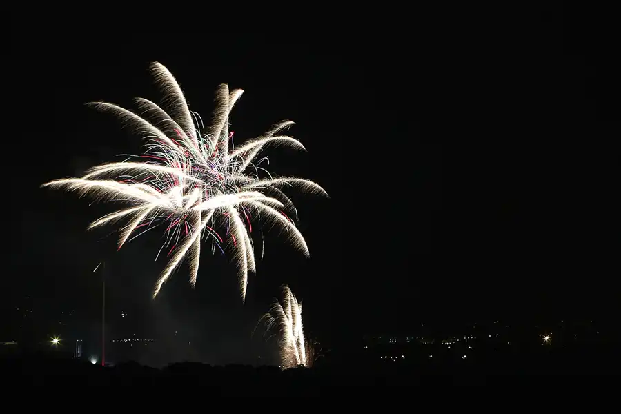 002 | 2014 | Berlin | Pyronale – Team Italien – Blick von der Field Station Teufelsberg | © carsten riede fotografie