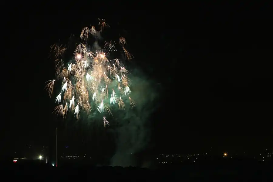 063 | 2014 | Berlin | Pyronale – Team China – Blick von der Field Station Teufelsberg | © carsten riede fotografie