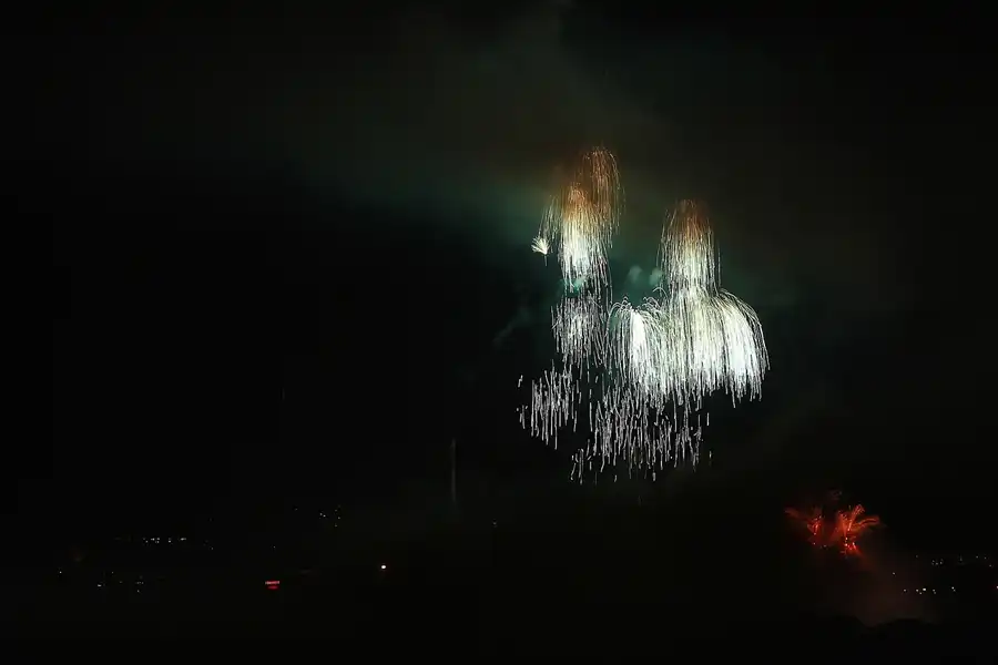 076 | 2014 | Berlin | Pyronale – Team China – Blick von der Field Station Teufelsberg | © carsten riede fotografie
