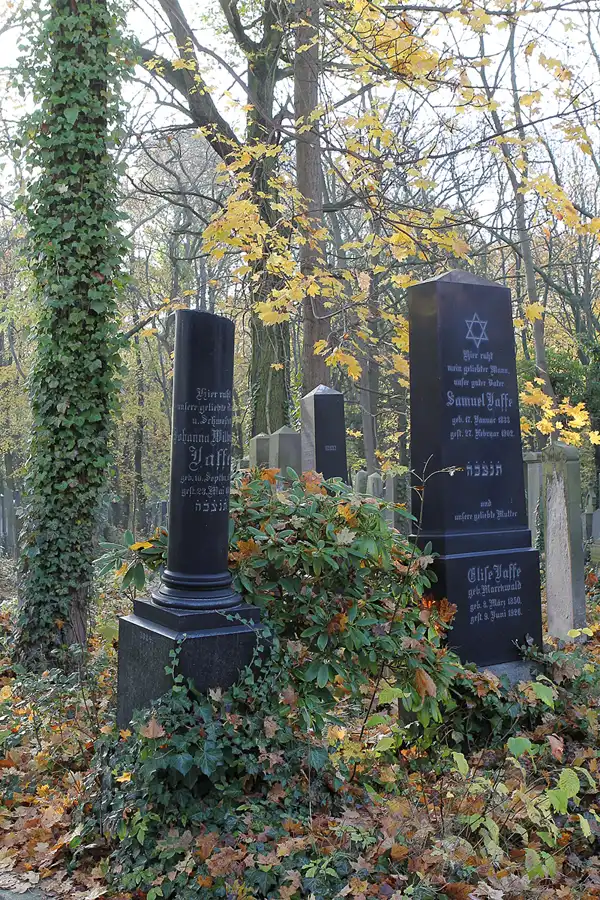 001 | 2014 | Berlin | Jüdischer Friedhof Berlin-Weissensee | © carsten riede fotografie