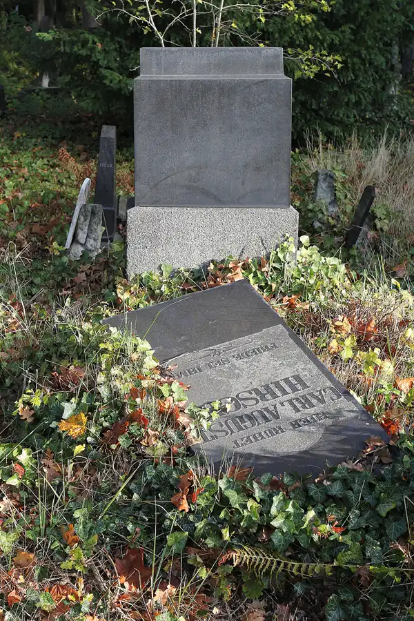 017 | 2014 | Berlin | Jüdischer Friedhof Berlin-Weissensee | © carsten riede fotografie