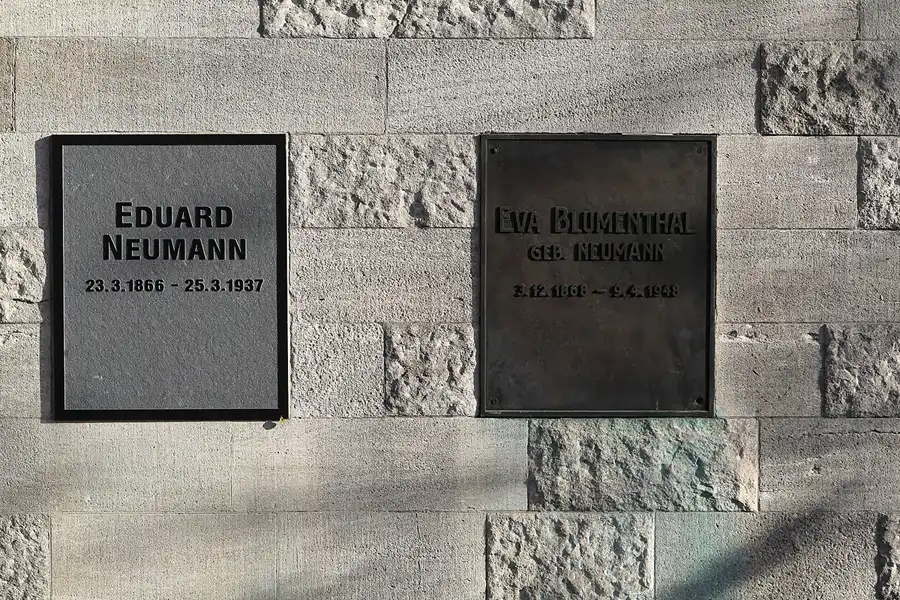 025 | 2014 | Berlin | Jüdischer Friedhof Berlin-Weissensee | © carsten riede fotografie