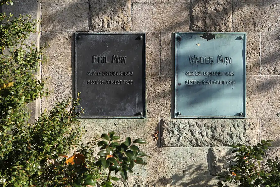 026 | 2014 | Berlin | Jüdischer Friedhof Berlin-Weissensee | © carsten riede fotografie