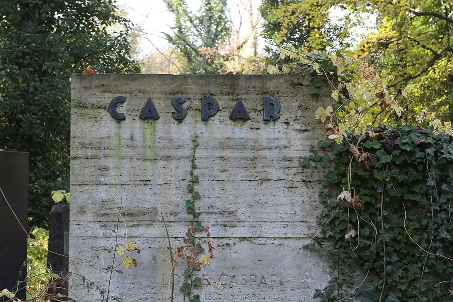 067 | 2014 | Berlin | Jüdischer Friedhof Berlin-Weissensee | © carsten riede fotografie