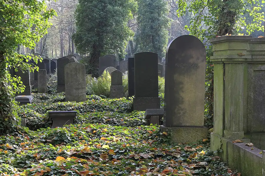 074 | 2014 | Berlin | Jüdischer Friedhof Berlin-Weissensee | © carsten riede fotografie