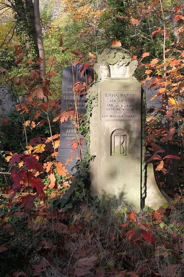 041 | 2014 | Berlin | Jüdischer Friedhof Berlin-Weissensee | © carsten riede fotografie