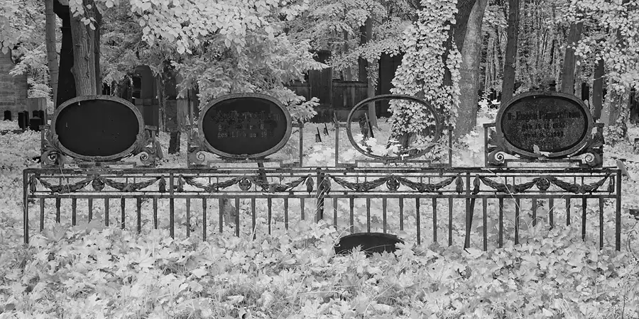 055 | 2014 | Berlin | Jüdischer Friedhof Berlin-Weissensee | © carsten riede fotografie