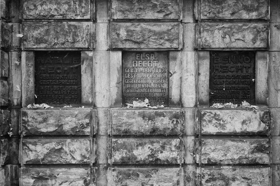 019 | 2014 | Berlin | Jüdischer Friedhof Berlin-Weissensee | © carsten riede fotografie