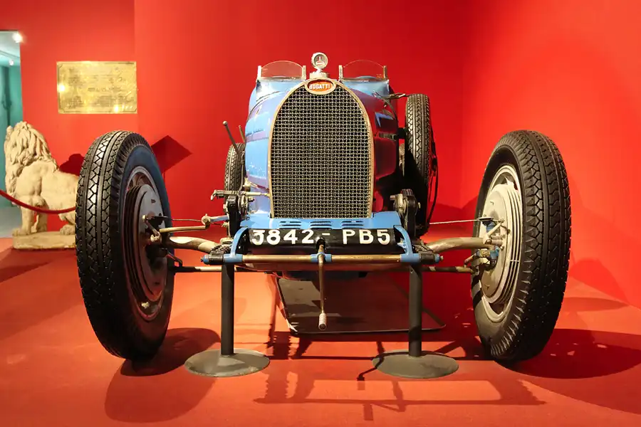 012 | 2014 | Mulhouse | Cité De l´Automobile – Collection Schlumpf | © carsten riede fotografie