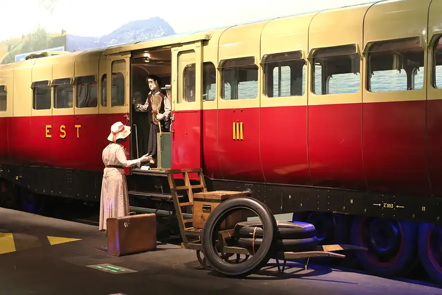 040 | 2014 | Mulhouse | Cité Du Train | © carsten riede fotografie