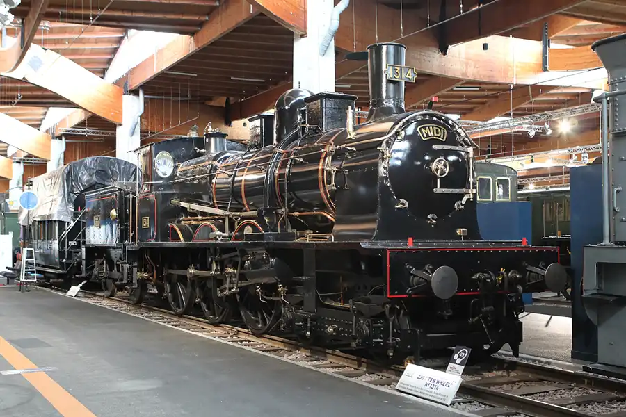 083 | 2014 | Mulhouse | Cité Du Train | © carsten riede fotografie