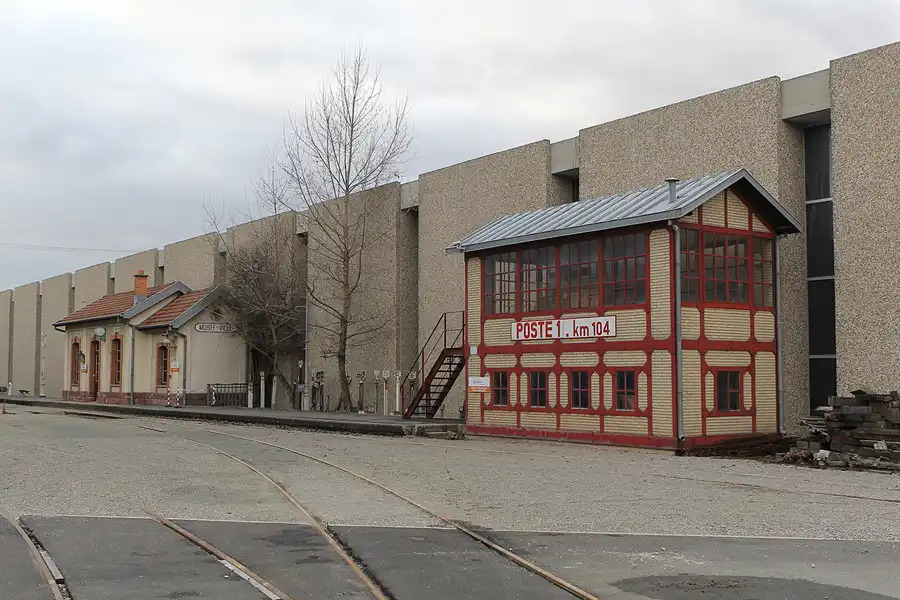 100 | 2014 | Mulhouse | Cité Du Train | © carsten riede fotografie