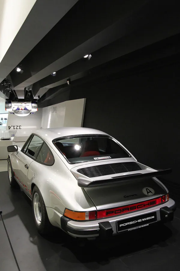 051 | 2014 | Stuttgart | Porsche Museum | © carsten riede fotografie