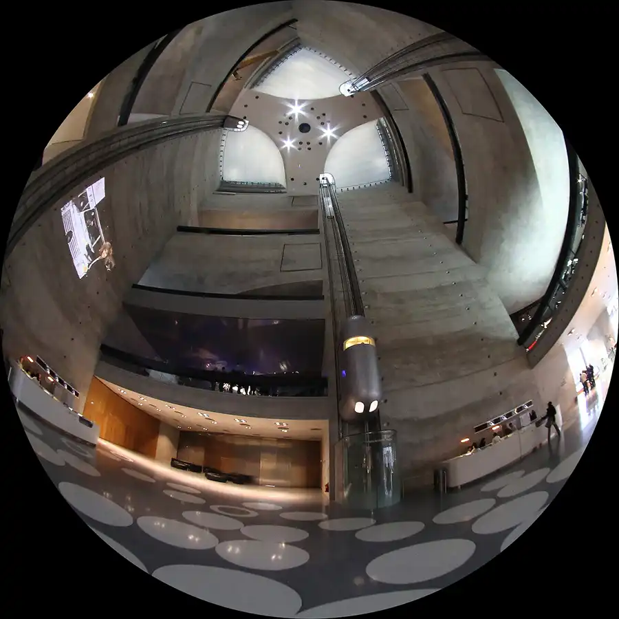 074 | 2014 | Stuttgart | Mercedes Benz Museum | © carsten riede fotografie