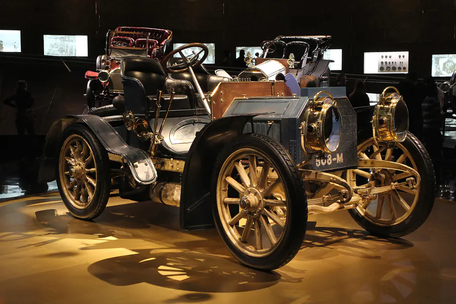 013 | 2014 | Stuttgart | Mercedes Benz Museum | © carsten riede fotografie