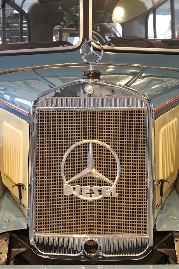 019 | 2014 | Stuttgart | Mercedes Benz Museum | © carsten riede fotografie