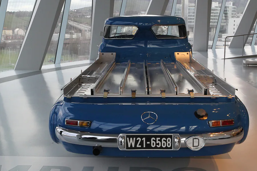 028 | 2014 | Stuttgart | Mercedes Benz Museum | © carsten riede fotografie