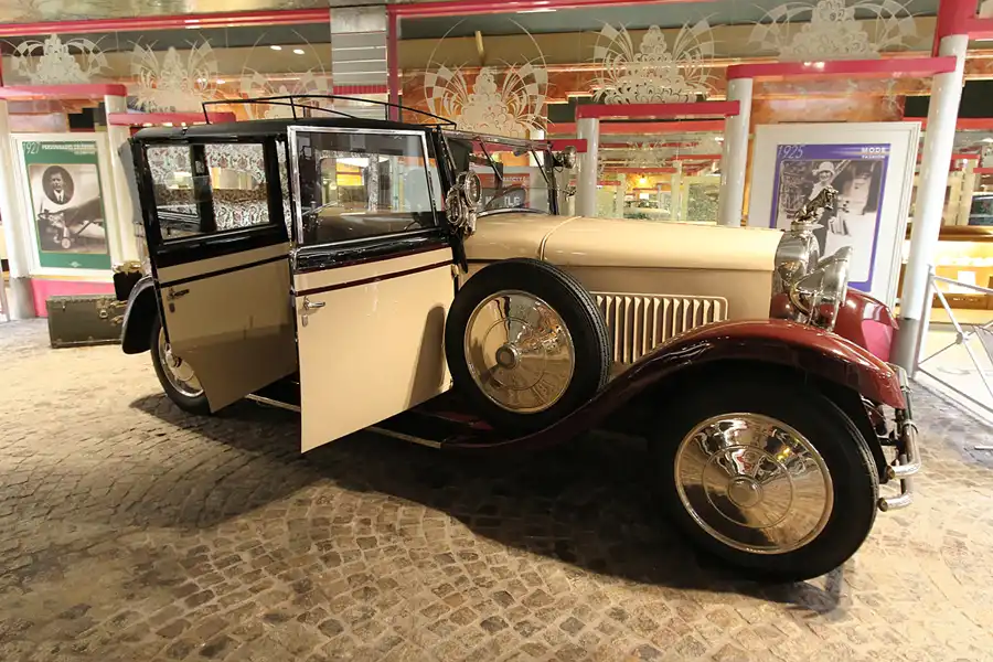 017 | 2014 | Sochaux | Musée De l´Aventure Peugeot | © carsten riede fotografie