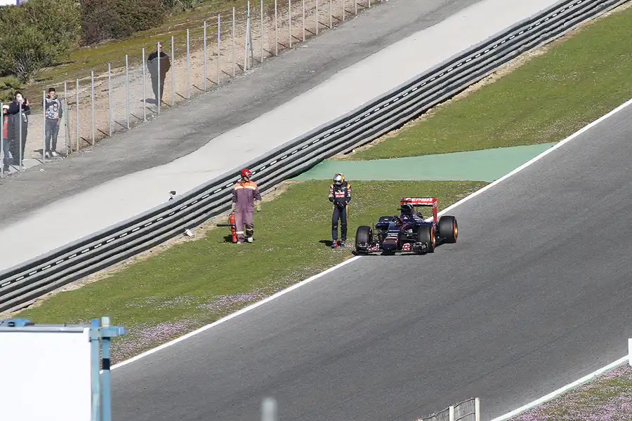 145 | 2015 | Jerez De La Frontera | Toro Rosso-Renault STR10 | Carlos Sainz Jr. | © carsten riede fotografie