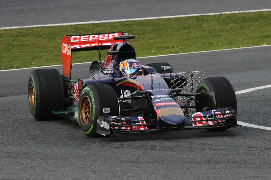 146 | 2015 | Jerez De La Frontera | Toro Rosso-Renault STR10 | Carlos Sainz Jr. | © carsten riede fotografie