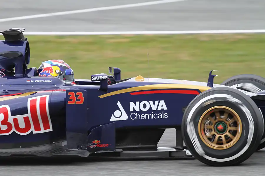 157 | 2015 | Jerez De La Frontera | Toro Rosso-Renault STR10 | Max Verstappen | © carsten riede fotografie