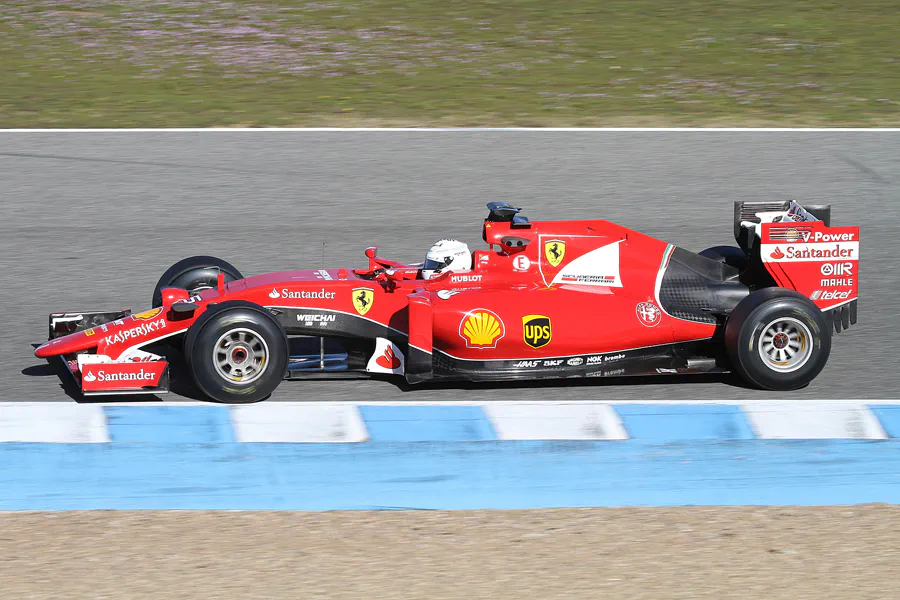 2015_02_015 | Jerez De La Frontera | Ferrari SF15-T | Sebastian Vettel | © carsten riede fotografie